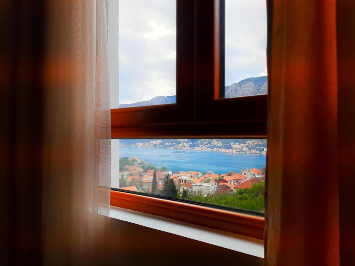 Apartments Panoramica Kotor Eksteriør billede