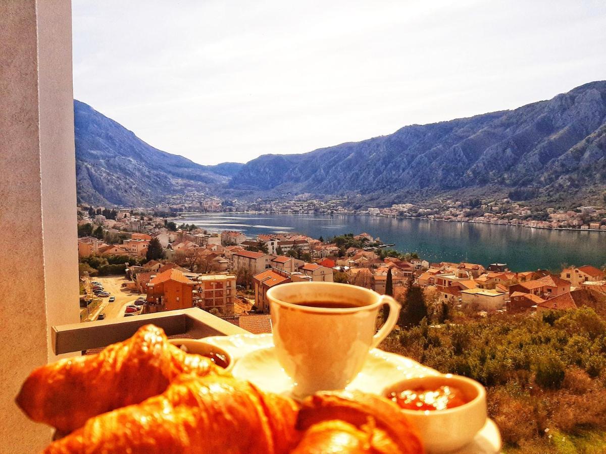Apartments Panoramica Kotor Eksteriør billede